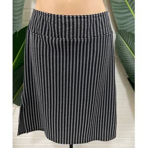 Black and White Stretchy Pencil Skirt